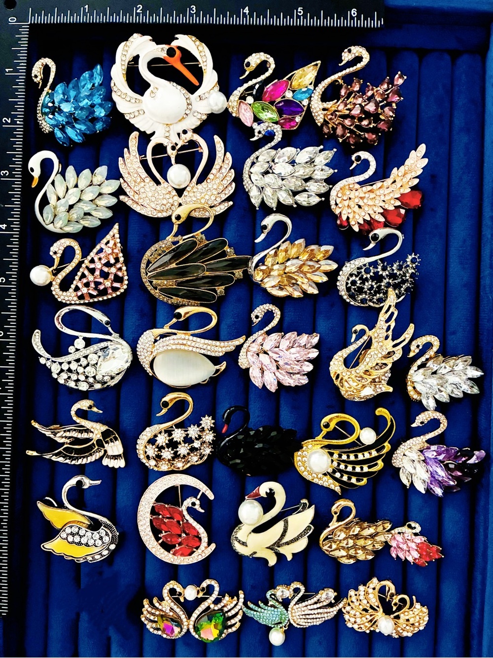 Lot 30 Swan Brooch Pin Rhinestone Crystal Enamel Bird Jewelry Collection